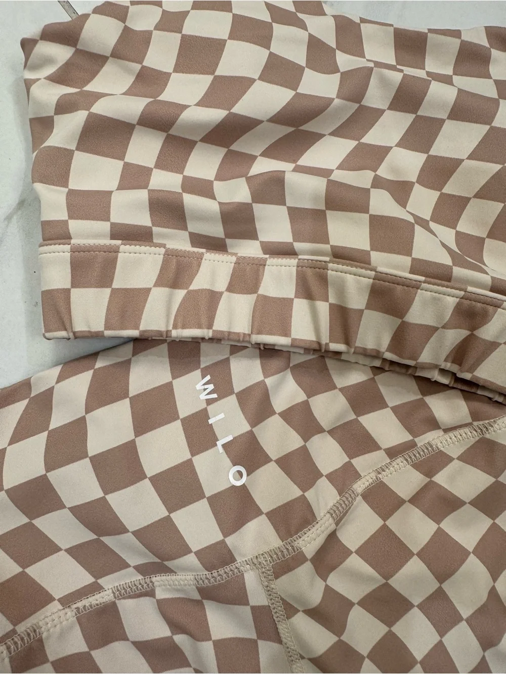 Wilo The Label checkered activewear set - Picture 2 of 3